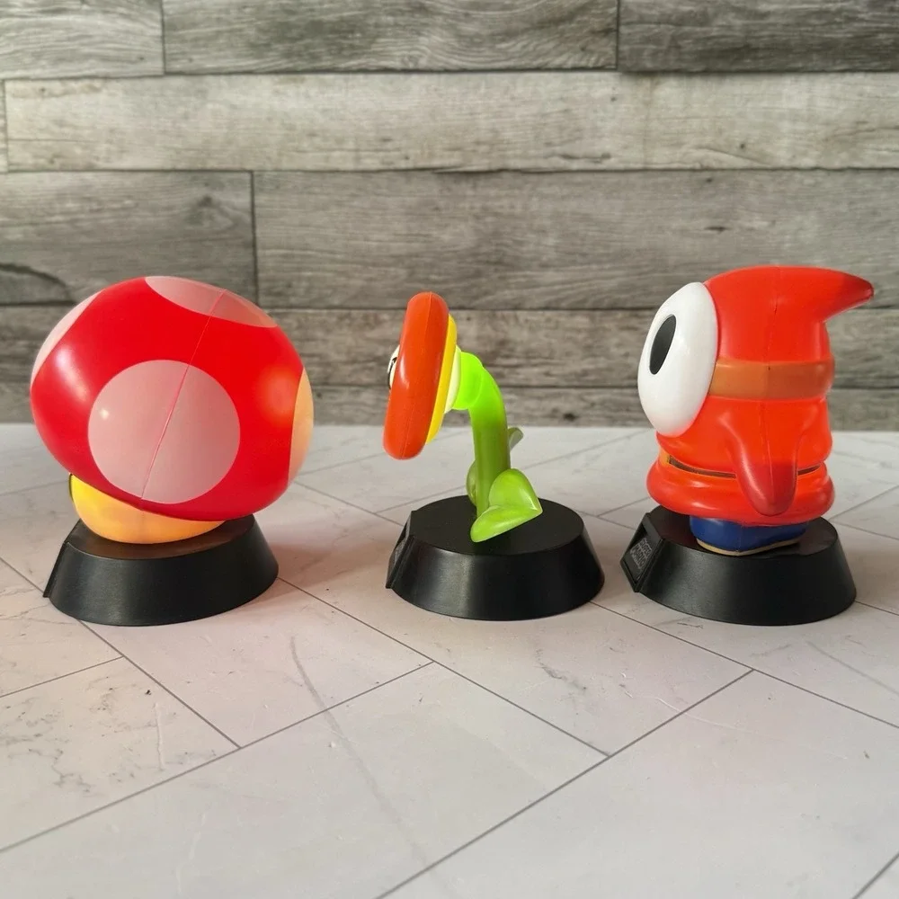 Nintendo Super Mario Light-Up Lamp Video Game Merchandise Super Mario Series